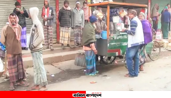 মৌলভীবাজারে মানুষ কেনাবেচার হাট: যেখানে শ্রম বিক্রি হয়