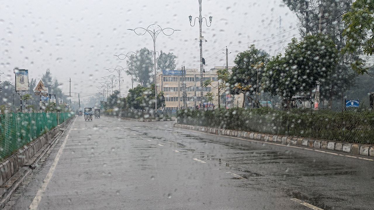 ৪ বিভাগে গুঁড়ি গুঁড়ি বৃষ্টির সম্ভাবনা, পড়তে পারে ঘন কুয়াশাও